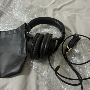 오디오테크니카 M30x 모니터링 헤드폰 이미지