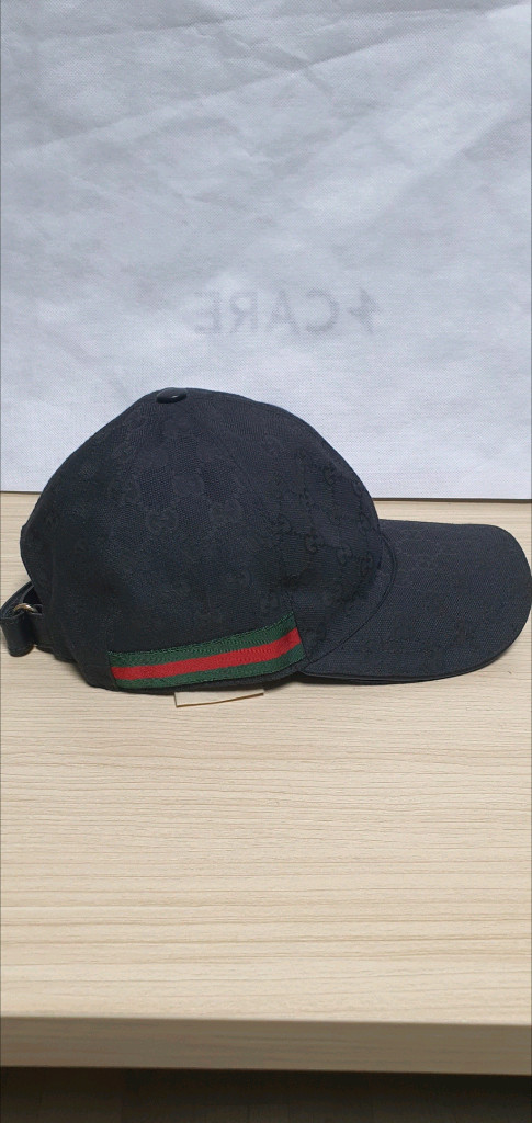 구찌 모자/볼캡 L(59) 새상품급 정품(한글텍)프라다루이비통디올고야드샤넬셀린느보테가생로랑발렌시아가버버리가방슈프림 이미지