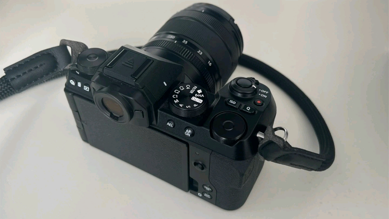 후지필름 X-S20 16-50mm 번들킷 이미지