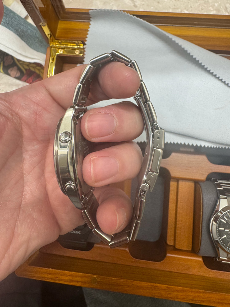 카시오 리니지 LCW-M100TSE-1AJF 손목시계 이미지