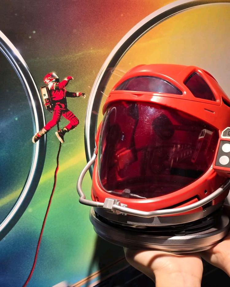 프로젝트 헤일메리 팝콘 버켓 헬멧 이미지