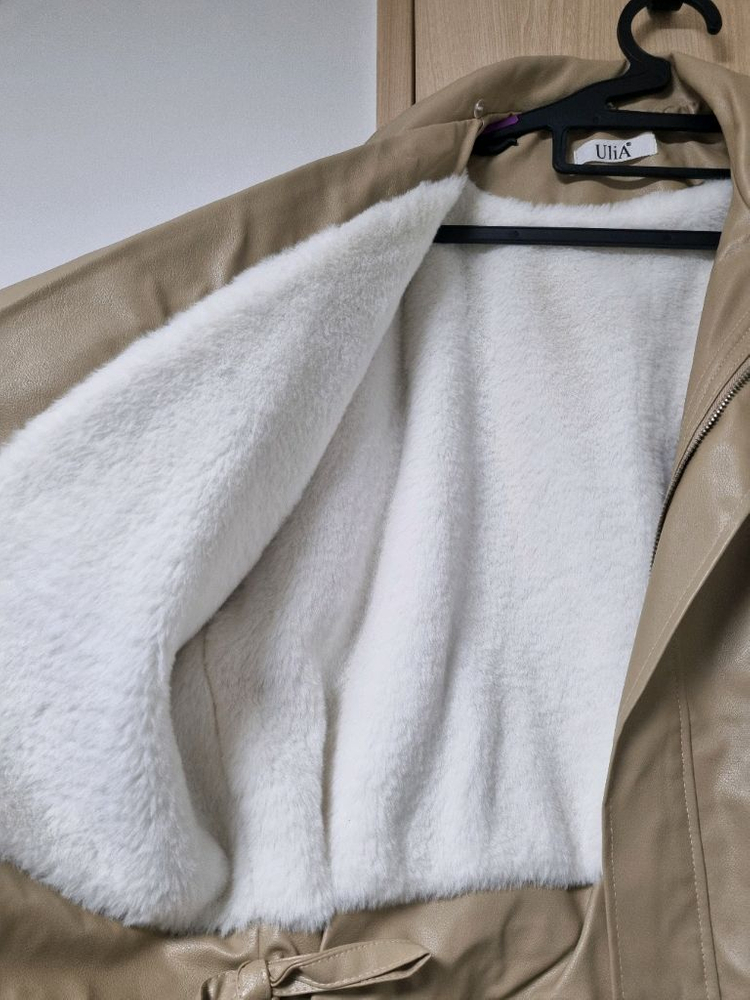 ulia 인조레더 크롭 자켓 베이지 무료배송 이미지