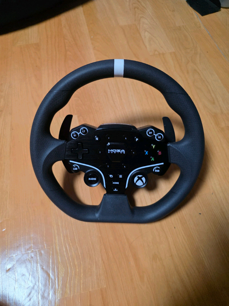 레이싱휠 이미지