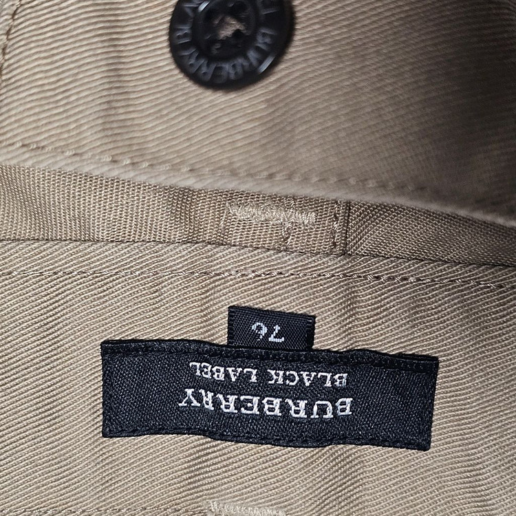 남성[정품] 버버리 블랙라벨 베이지 치노 팬츠 (30인치 / 일본산 이미지