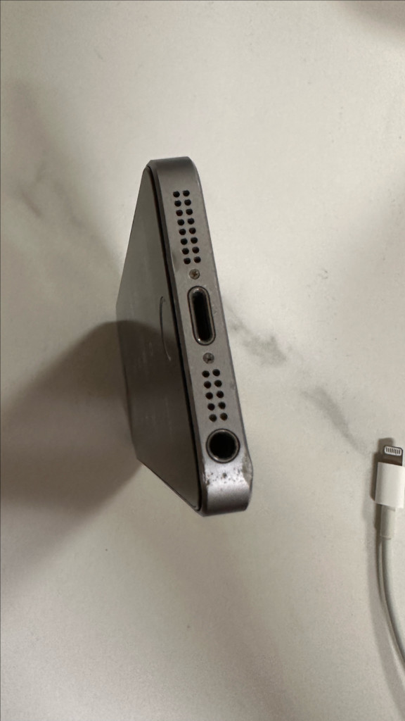 아이폰 se 1 스페이스 그레이 32GB 이미지