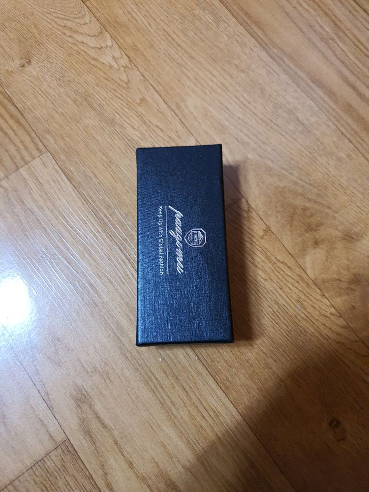 남성용 퀴츠 손목 시계 완전방수 메탈 시계입니다 이미지