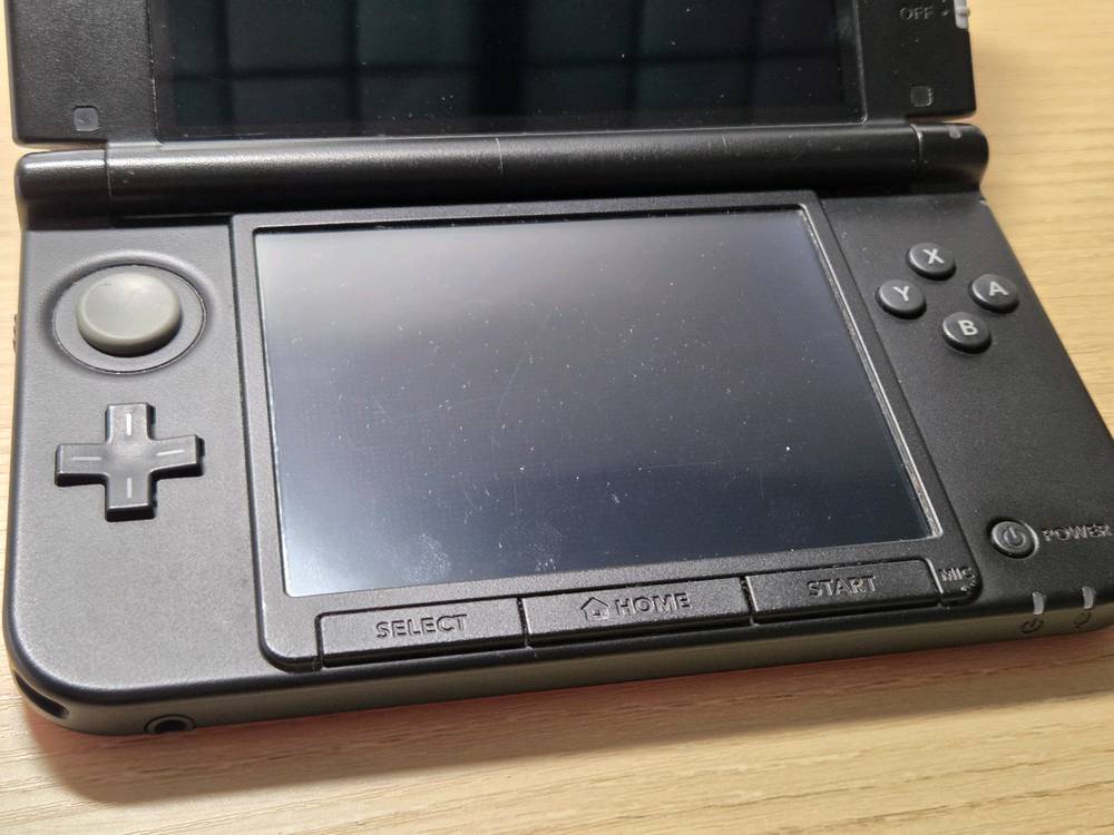 닌텐도 3ds XL 레드 구큰다수 이미지