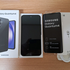갤럭시 퀀텀4 풀박스 판매합니다. 이미지
