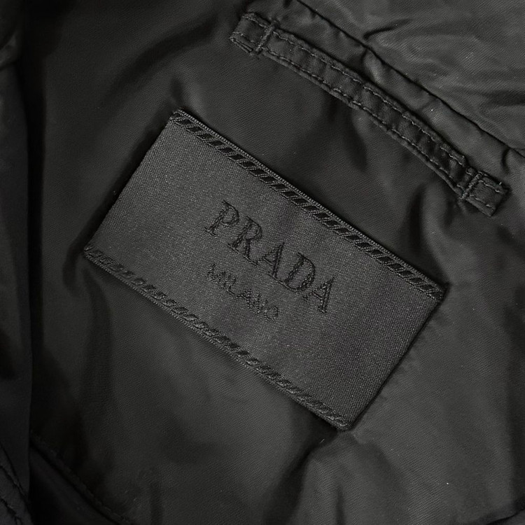 [S/당일출고]프라다 삼각로고 롱패딩 이미지
