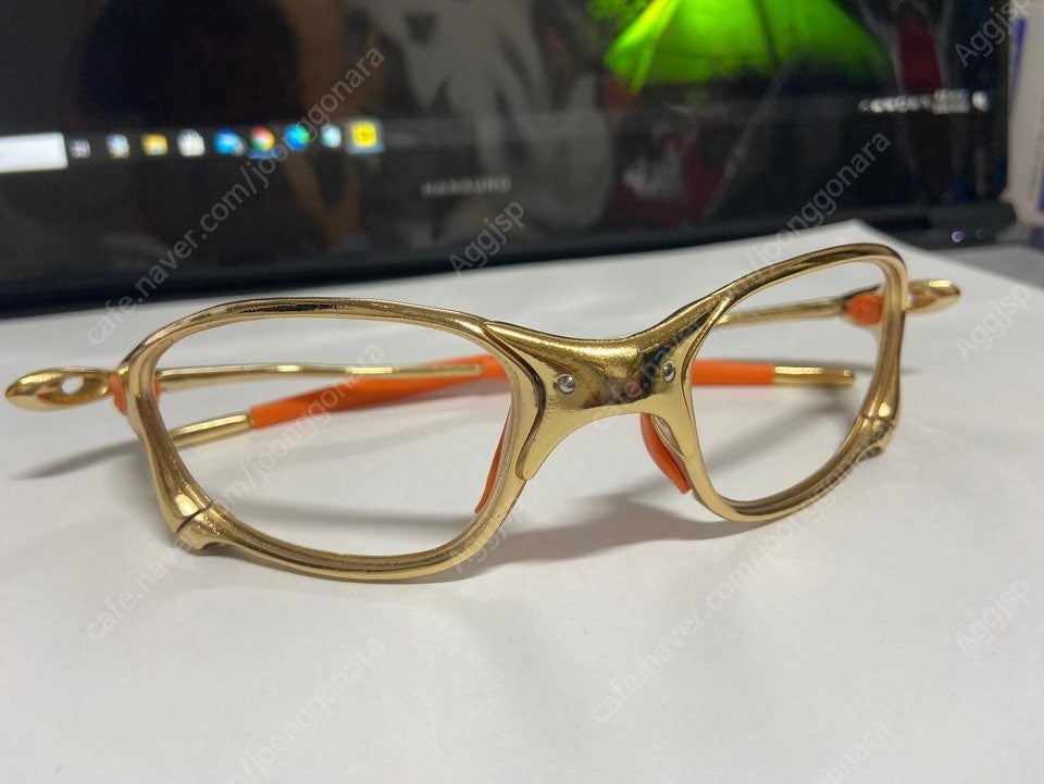 오클리 엑스메탈 선글라스 제품수리, 엑스메탈 도금, 소모품(렌즈,고무,볼트 등) 줄리엣 더블 엑스스퀘어드로미오 페니 이미지