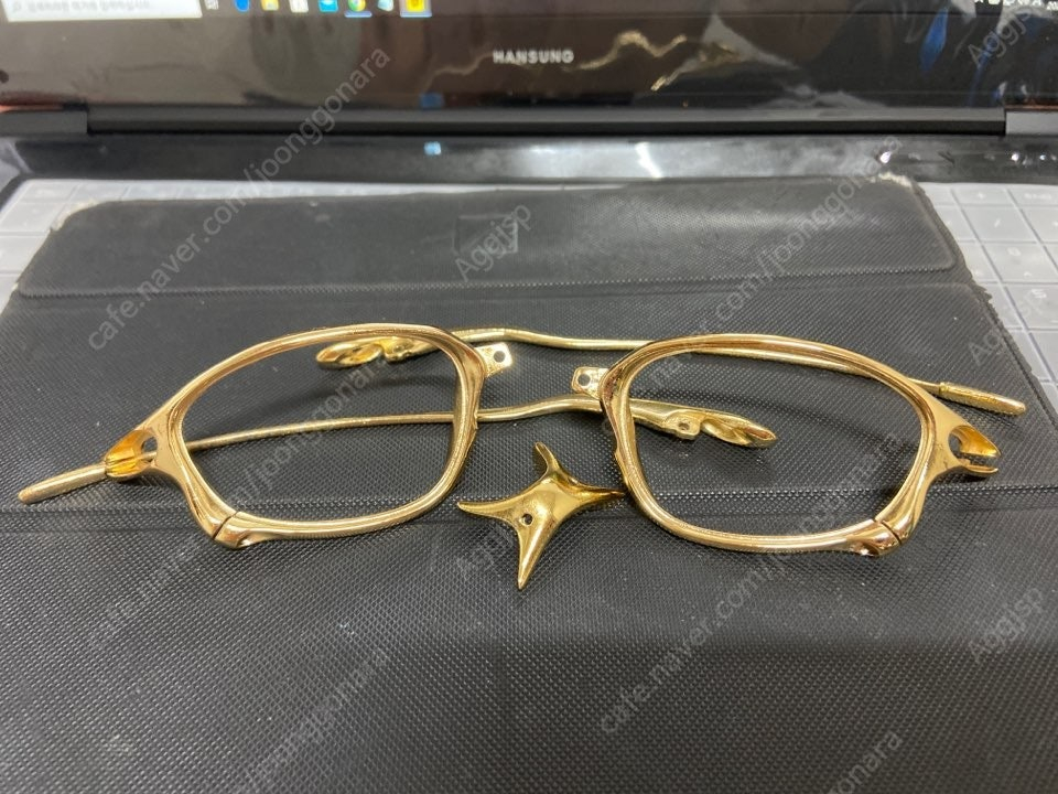 오클리 엑스메탈 선글라스 제품수리, 엑스메탈 도금, 소모품(렌즈,고무,볼트 등) 줄리엣 더블 엑스스퀘어드로미오 페니 이미지