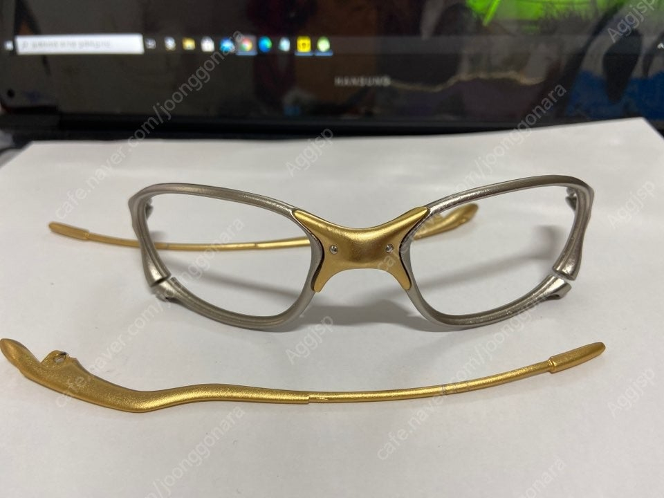 오클리 엑스메탈 선글라스 제품수리, 엑스메탈 도금, 소모품(렌즈,고무,볼트 등) 줄리엣 더블 엑스스퀘어드로미오 페니 이미지