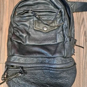 남녀ok! 일본구매 천연가죽 백팩.사카이.릭오웬스 이미지