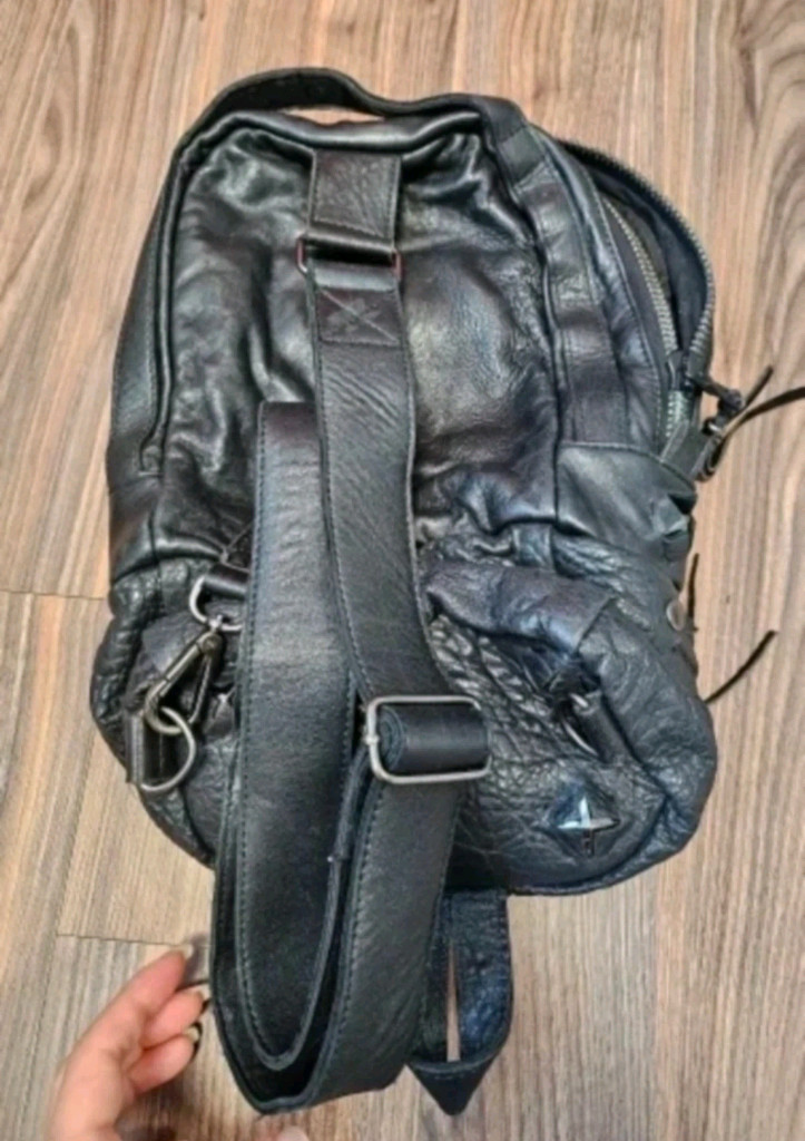 남녀ok! 일본구매 천연가죽 백팩.사카이.릭오웬스 이미지