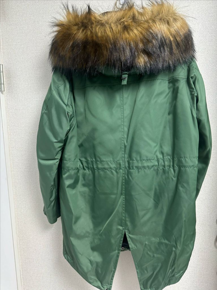 버버리 정품 퍼 후드 패딩 점퍼 이미지