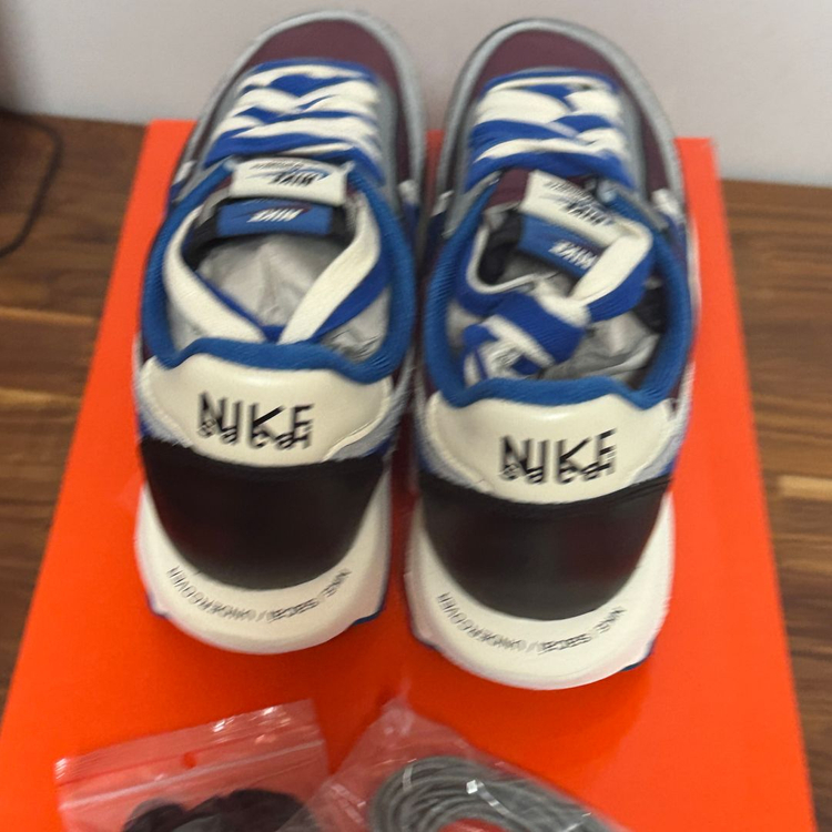 나이키 사카이 언더커버 LD 와플 나이트마룬 팀로얄 275 사이즈 지드래곤 스니커즈 운동화 신발 DJ4877-600 이미지