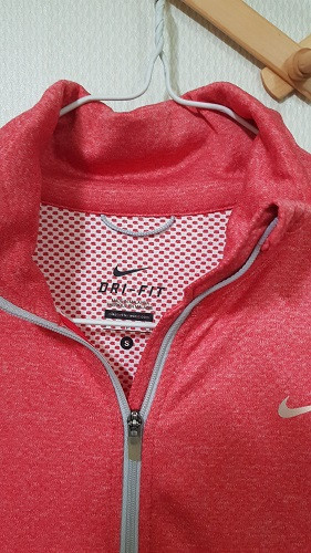 나이키 엘레멘트 스피어 여성 풀집업 이미지