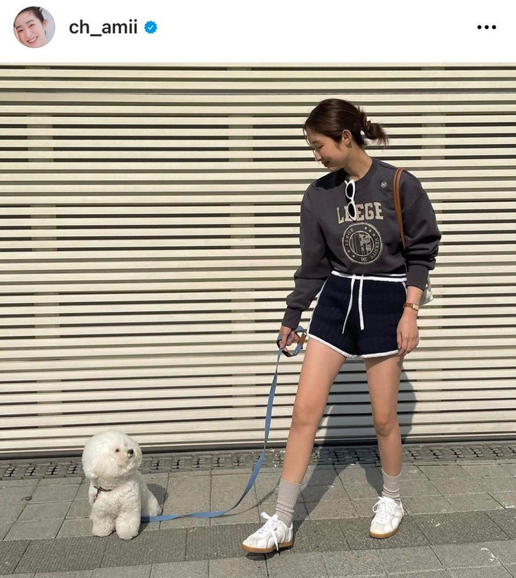 22년 렉토 RECTO LLEGE 로고 스웻셔츠 차정원 멜란지그레이 크롭 맨투맨 티셔츠 이미지