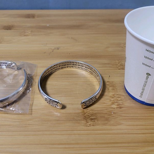 새상품) 부처님 반야심경 각인 연화문 스테인레스 팔찌 이미지