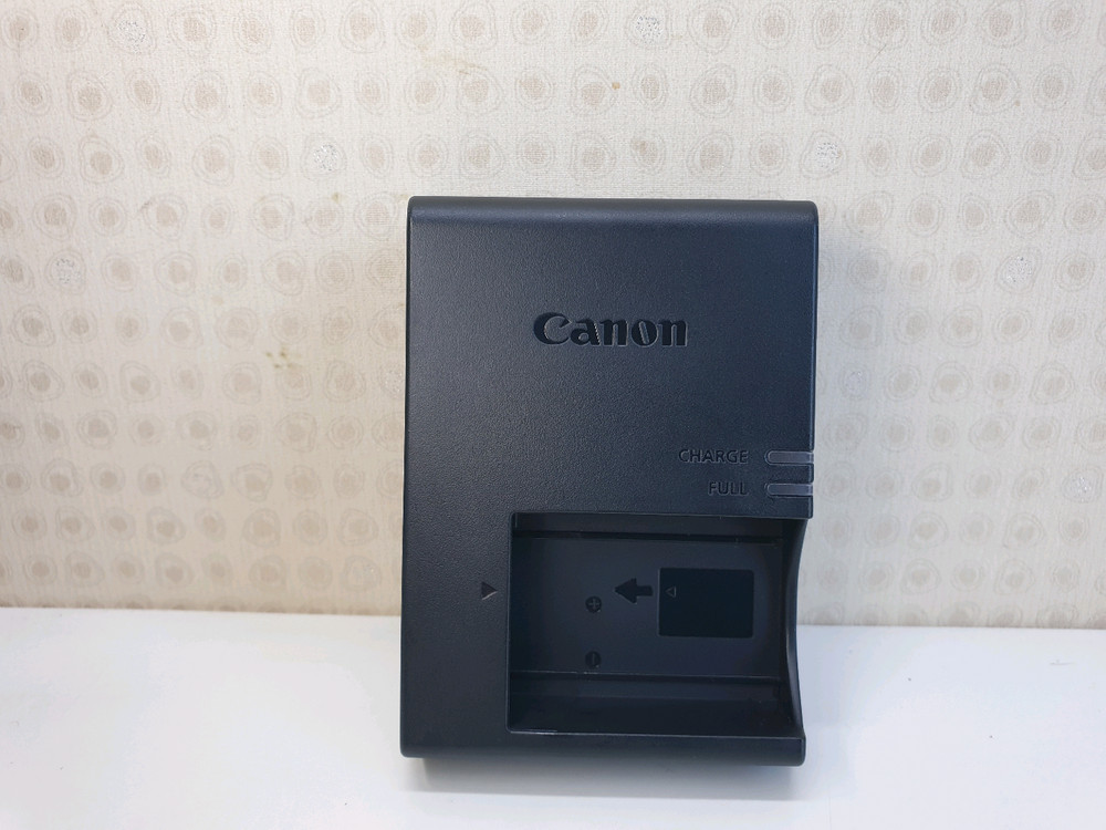 캐논 LC-E17E 배터리 충전기(LP-E17전용)(RP R50 800D 이미지