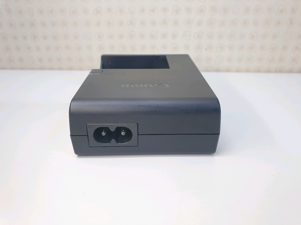 캐논 LC-E17E 배터리 충전기(LP-E17전용)(RP R50 800D 이미지