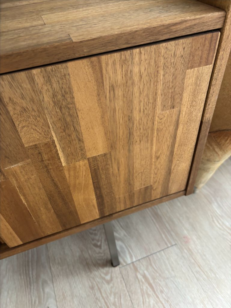 원목 거실 TV장 이미지