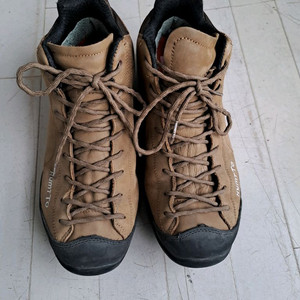 험토남성등산화 이미지