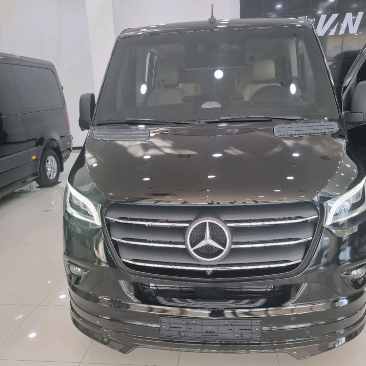 신차, 중고차. 9인승. 11인승. 15인승. 카니발. 스타리아. 쏠라티. 스프린트. 이미지