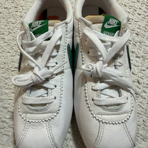 나이키 기묘한 이야기 코르테즈 흰초 260사이즈 이미지