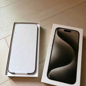 아이폰15프로 256 리퍼 새제품 자급제 이미지