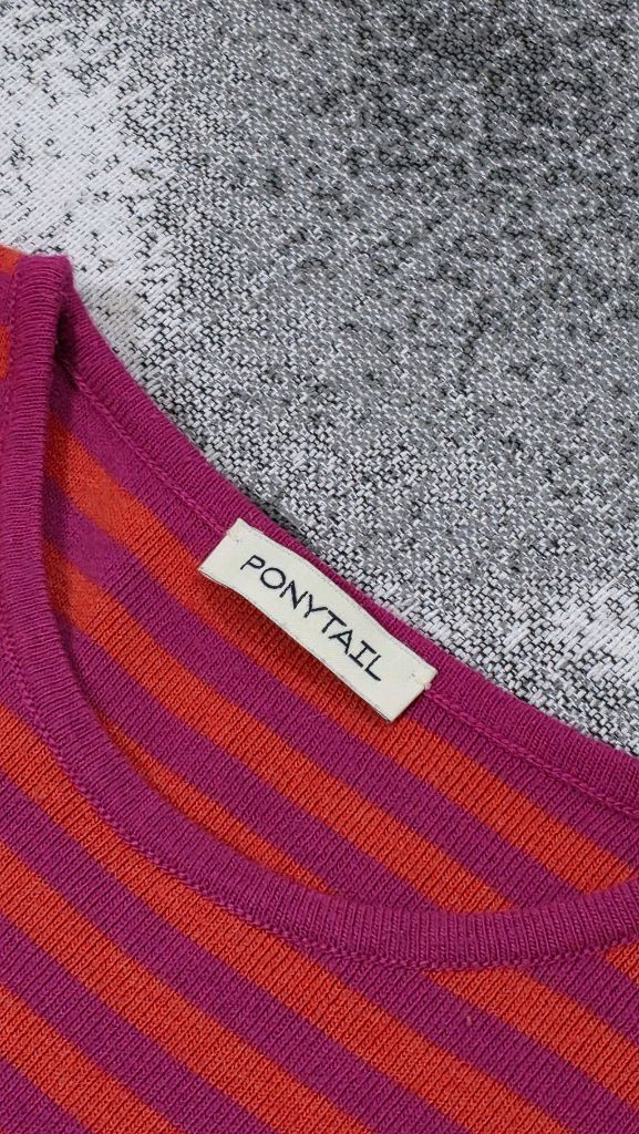 포니테일 ponytail 스트라이프 니트티 드래곤후르츠 색상 이미지