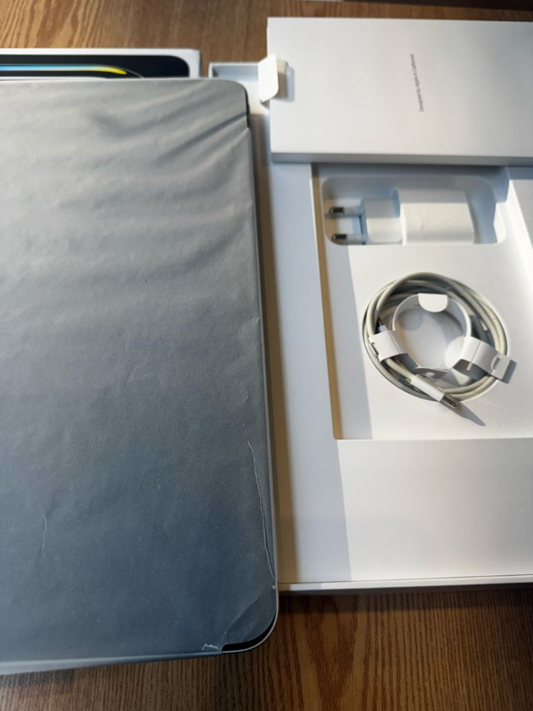 아이패드프로 m4 13인치 Wifi 512gb 팝니다 이미지