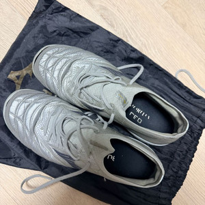 미즈노 모렐리아 네오 살라 베타 제팬 265 이미지