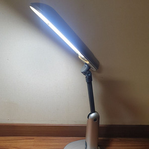 삼정 인버터 스탠드 조명 이미지