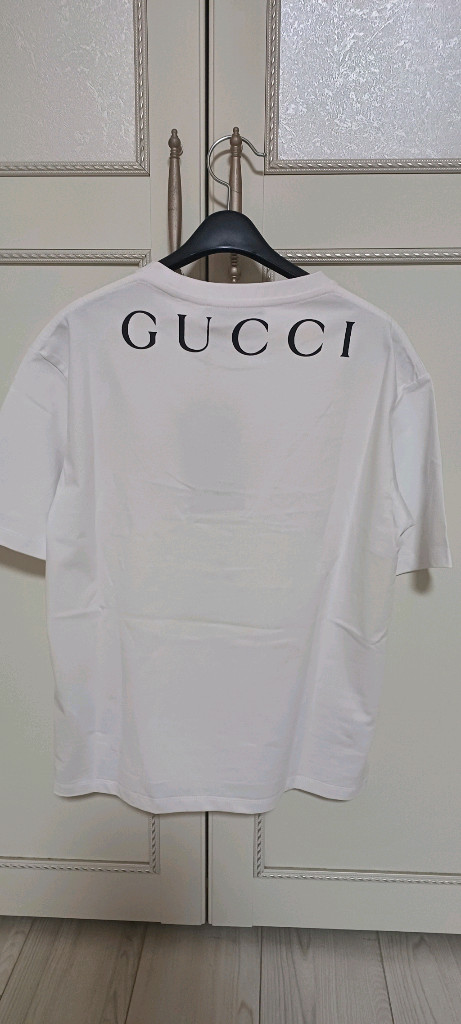 구찌 여성용 티셔츠 이미지