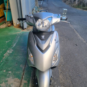 소형스쿠터 신형 u100 이미지