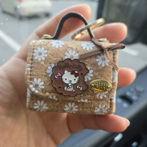 헬로키티 미니 가방 키링, 에어팟케이스 이미지