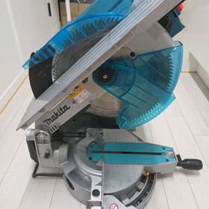 마끼다 정품 테이블쏘 12인치 탁상윈형톱 LH1201FL 이미지