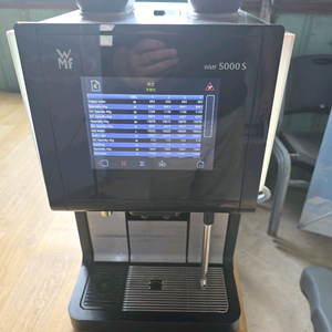 wmf 5000s 전자동 커피머신 팝니다 이미지