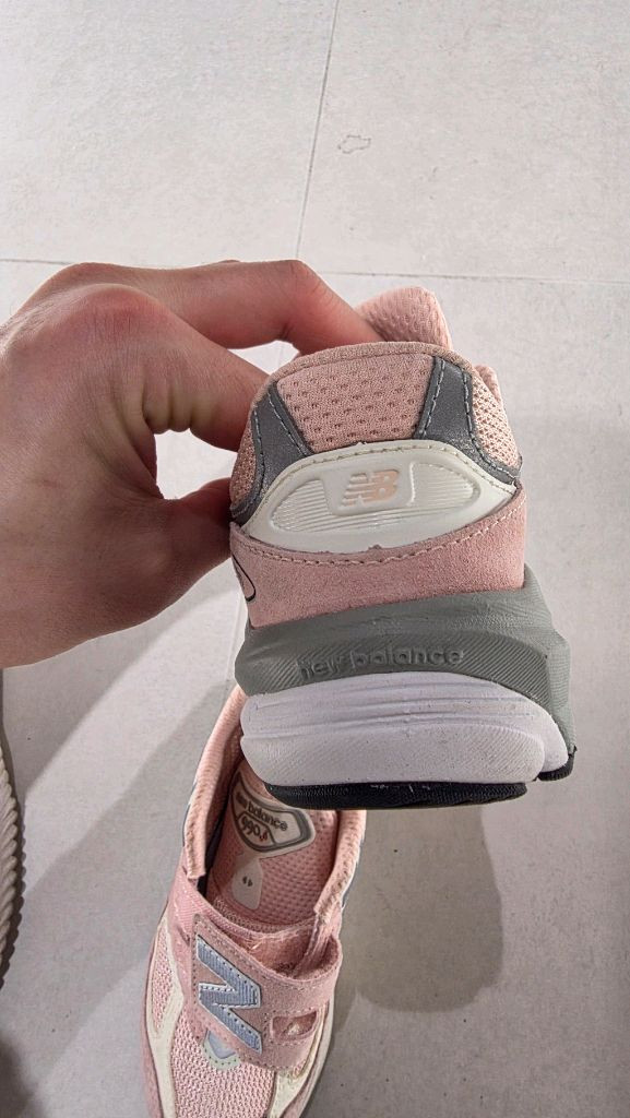 1회 착용 뉴발란스 키즈 운동화 190 pv990pk 이미지