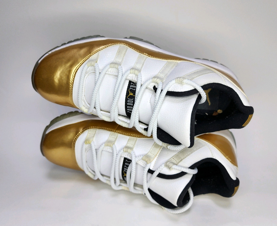 나이키 에어 조던 11 로우 클로징 세레모니입니다 275 이미지