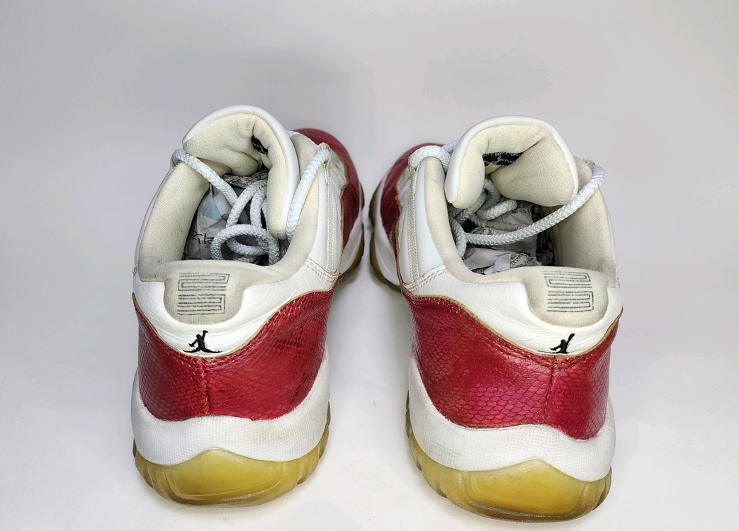 나이키 조던 11 로우 우먼스 스니커즈 분뱀입니다 280mm 이미지