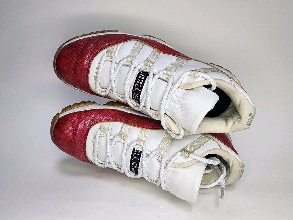 나이키 조던 11 로우 우먼스 스니커즈 분뱀입니다 280mm 이미지