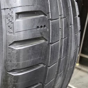 미쉐린PS5 275 40 18 초초신품급 2본 중고타이어 이미지