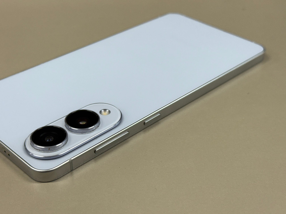 (68만원)갤럭시S25엣지 아이스블루 256G 깨끗한 S급 단말기 컨디션 최상급 이미지