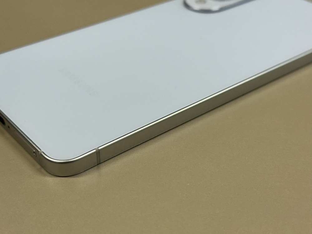 (68만원)갤럭시S25엣지 아이스블루 256G 깨끗한 S급 단말기 컨디션 최상급 이미지