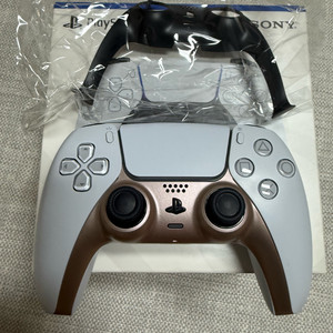 ps5 듀얼센스 판매합니다 이미지