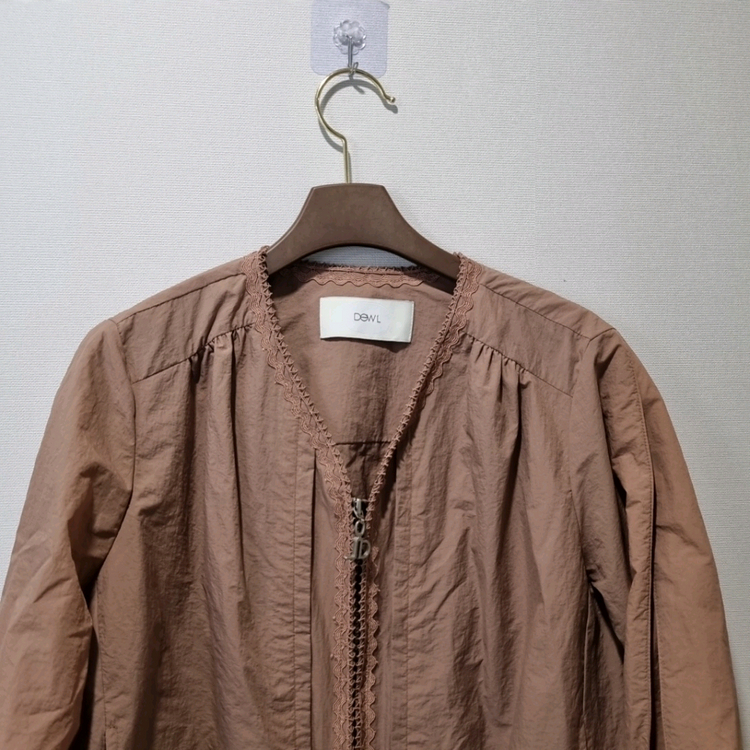 듀엘 DEWL 레이스 집업 봄점퍼 이미지