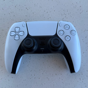 PS5 플스5 듀얼센스 콘트롤러 이미지