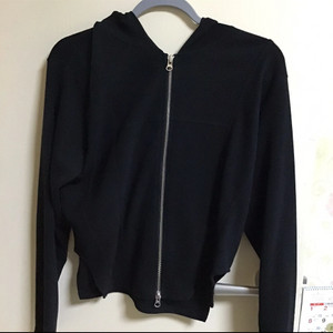 절개 투웨이 크롭 후드집업 이미지